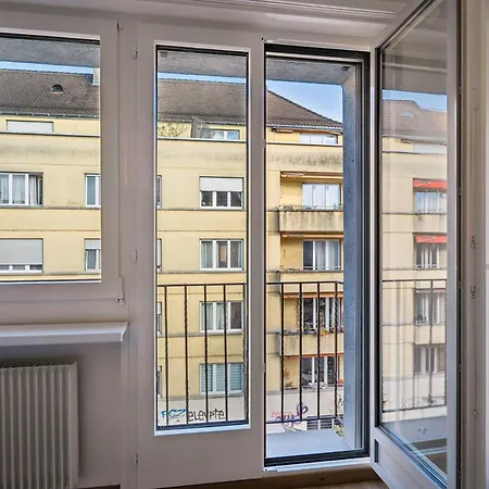 Cute In The Center - Crown 42 Apartament